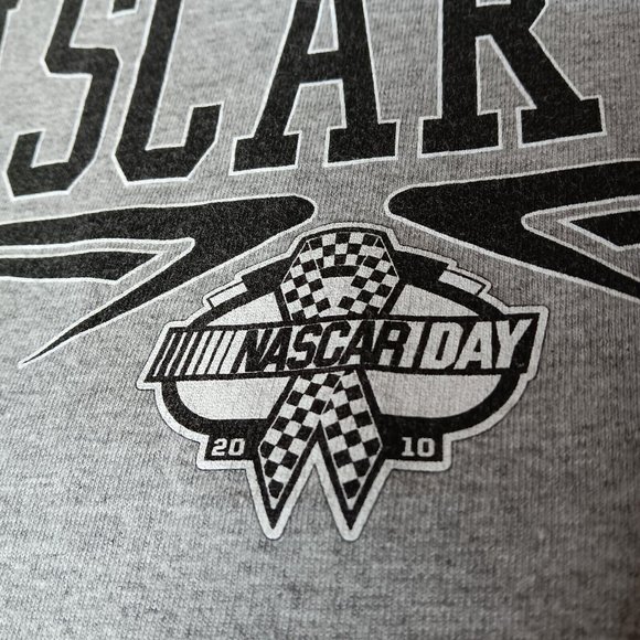 NASCAR DAY 2010 Mens XL T Shirt Gray Stock Car Auto Racing Anvil Cotton Blend - Picture 4 of 8